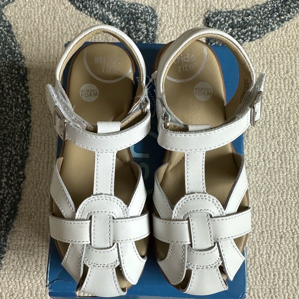 BNIB Stride Rite White Sandals sz 12.5 - Picture 6 of 10